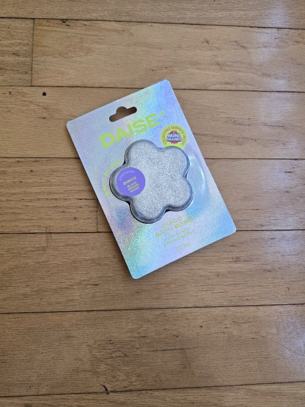 DAISE Zuru Mini Brands Disco Sparkle Black Orchid Flower Shaped Fizzy Bath Bomb